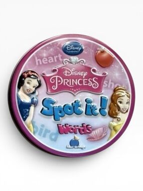 Spot It! Disney Princess Words Edition